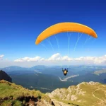 Which Season Is Best for Paragliding