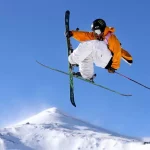 freestyle skiing